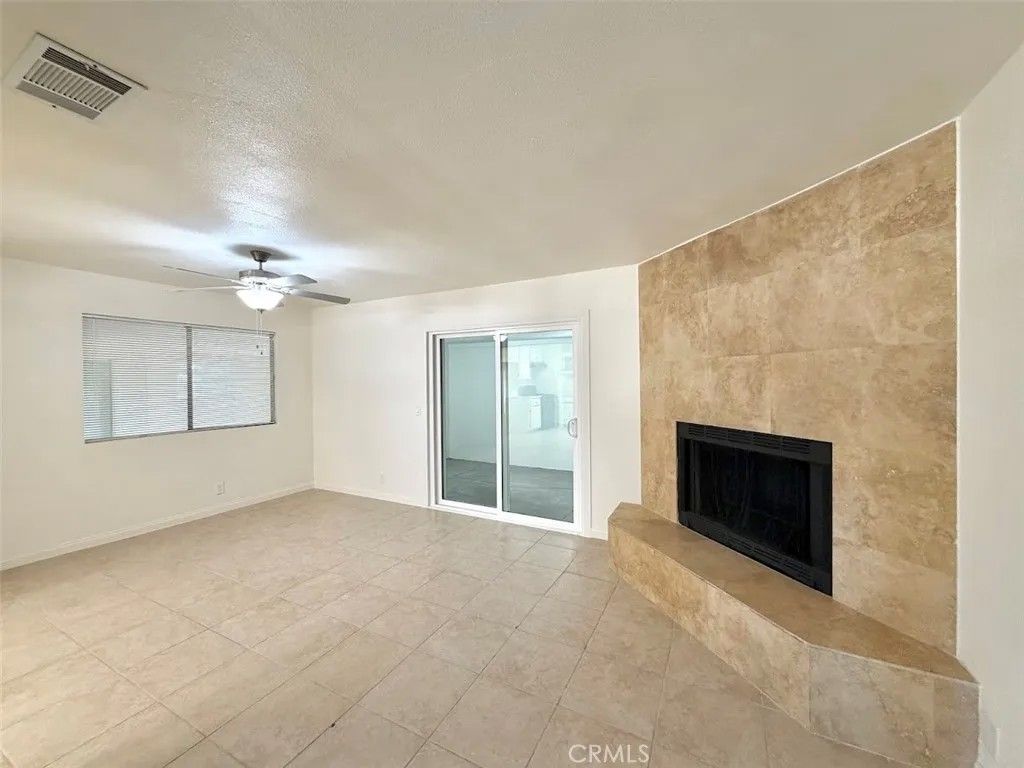 Photo of 18089 Capri St, Hesperia, CA 92345 (MLS # IV26038915)