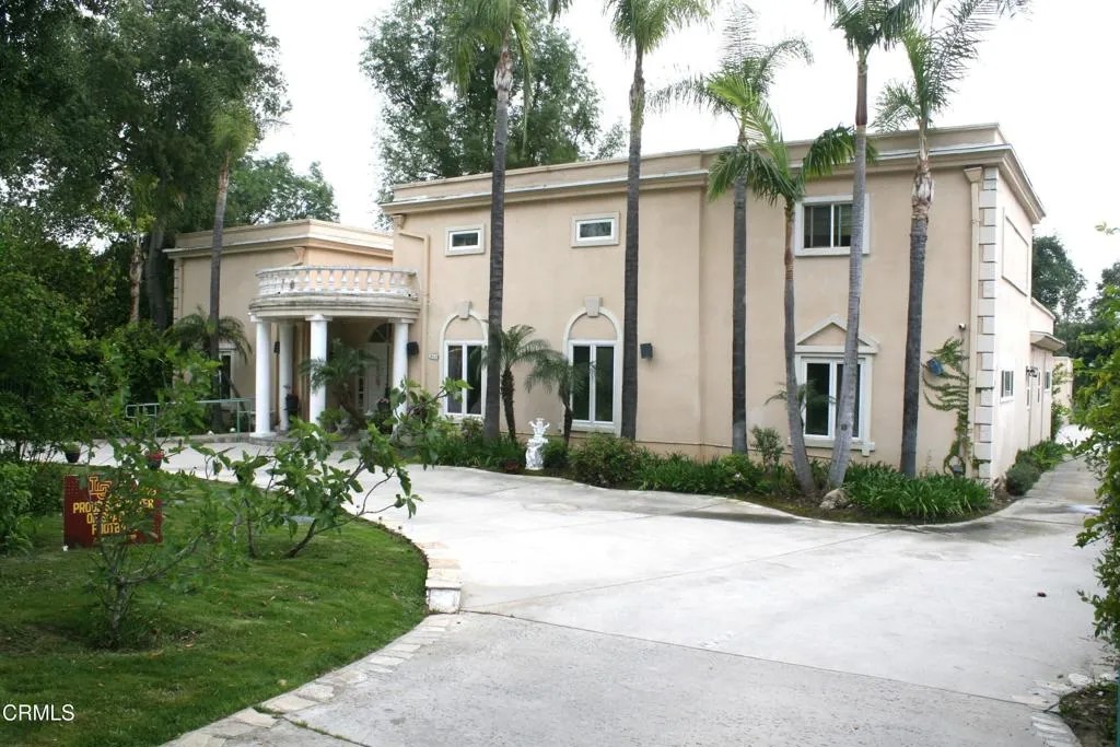 500 Georgian Road