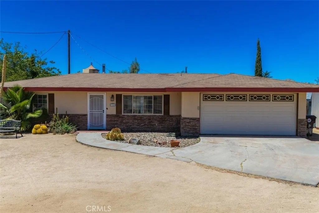 57556 Pueblo Trail