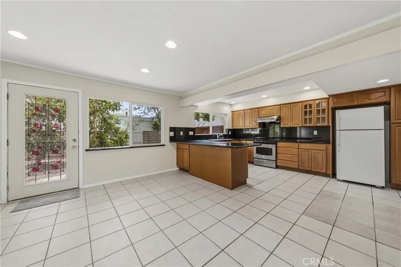 1 Bayberry Way