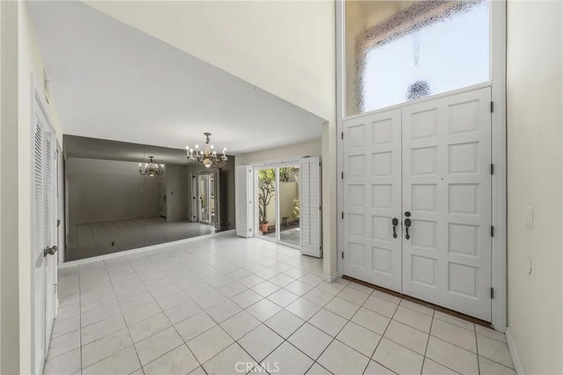 1 Bayberry Way