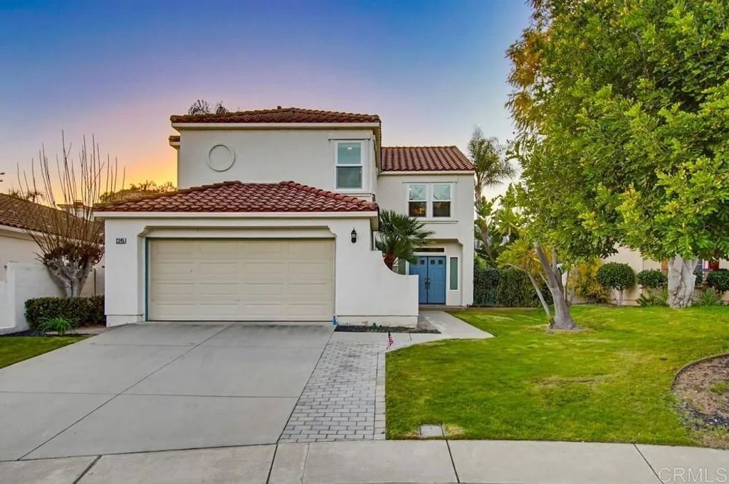 Photo of 2345 Amber Oak Lane, Escondido, CA 92027 (MLS # NDP2601467)