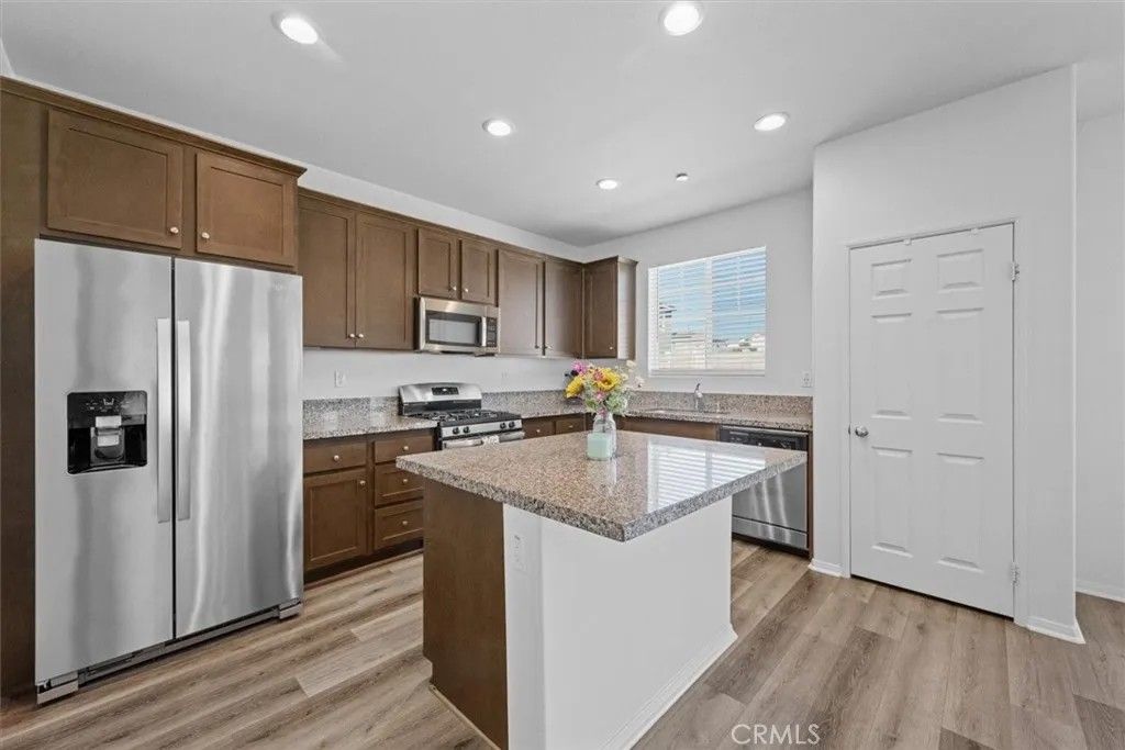 Photo of 29161 Tarragon, Lake Elsinore, CA 92530 (MLS # IG26059429)