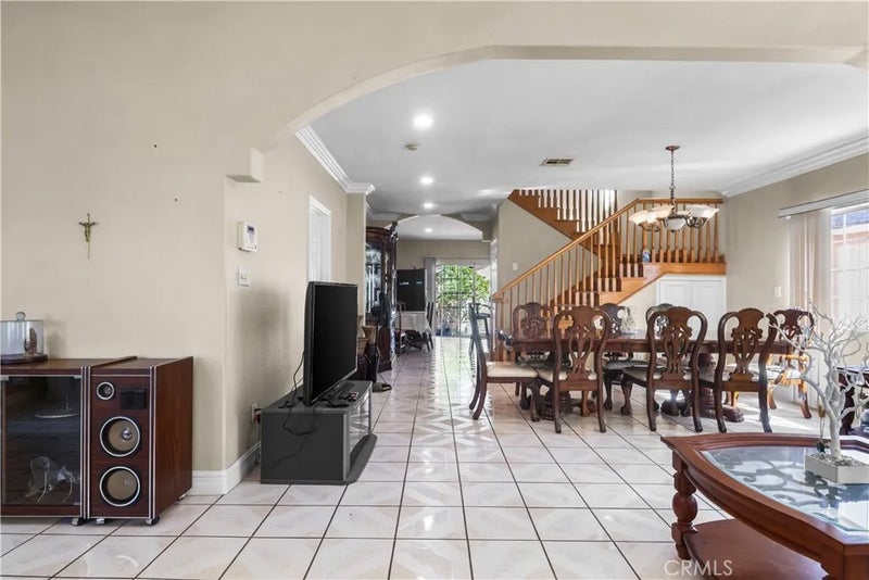 3148 Magnolia
