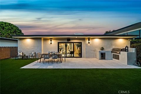 Tiny photo for 5157 Woodley Avenue, Encino, CA 91436 (MLS # SR25240268)