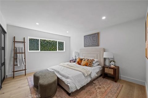 Tiny photo for 5157 Woodley Avenue, Encino, CA 91436 (MLS # SR25240268)