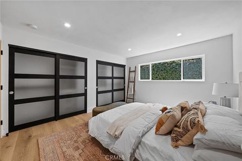 Tiny photo for 5157 Woodley Avenue, Encino, CA 91436 (MLS # SR25240268)