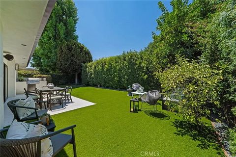 Tiny photo for 5157 Woodley Avenue, Encino, CA 91436 (MLS # SR25240268)