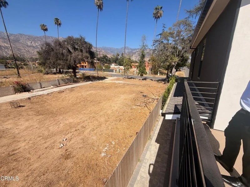 2235 Mar Vista