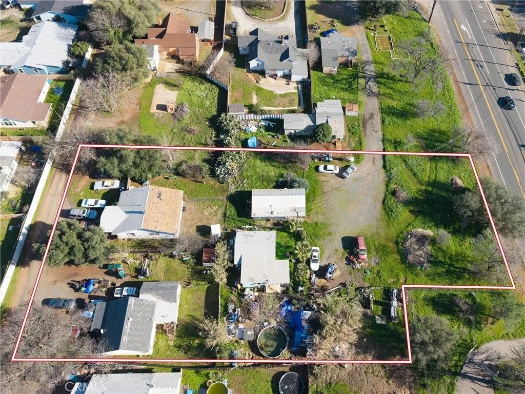 Photo of 843 Stus Ln, Oroville, CA 95965 (MLS # OR26008564)