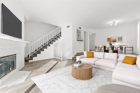 Photo of 5100 Riverton Ave #5, North Hollywood, CA 91601 (MLS # GD25253126) Photo of 5100 Riverton Ave #5, North Hollywood, CA 91601 (MLS # GD25253126)