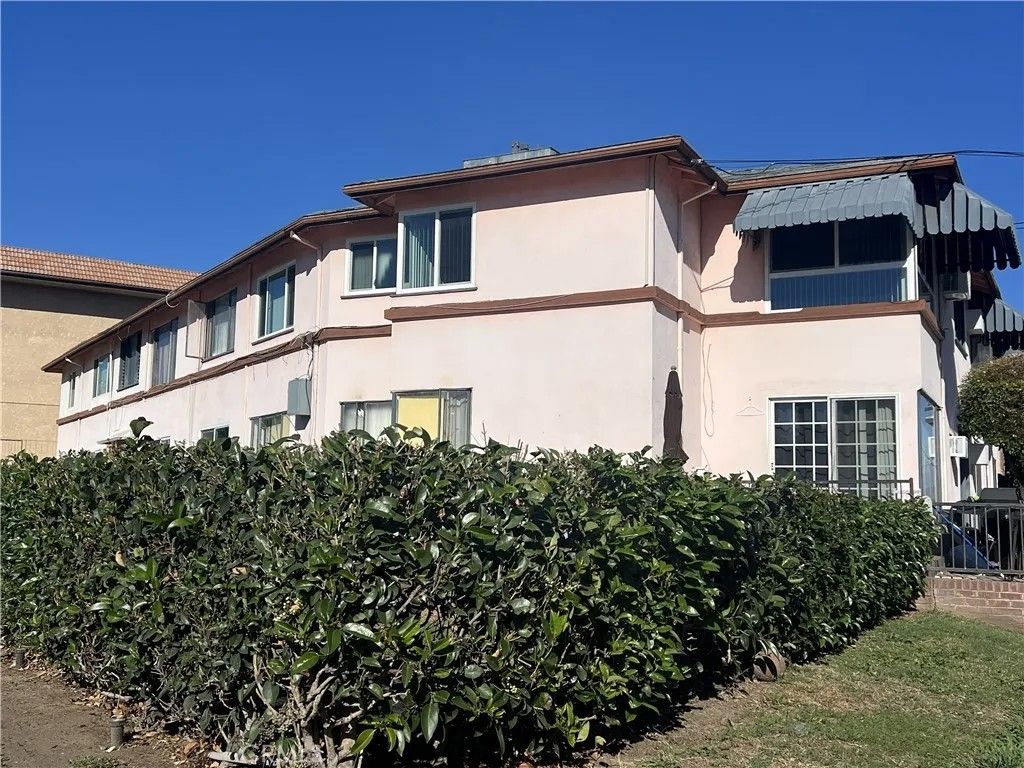 Photo of 401 W Grand Avenue #C, Alhambra, CA 91801 (MLS # WS25252663)