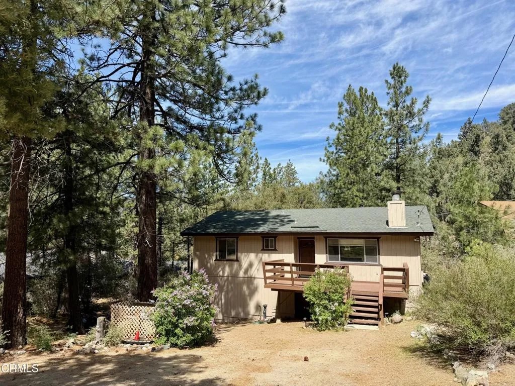 1716 Lassen Way