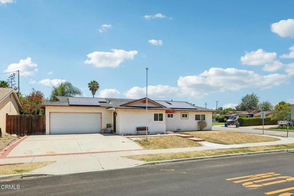 3289 Lesser Drive