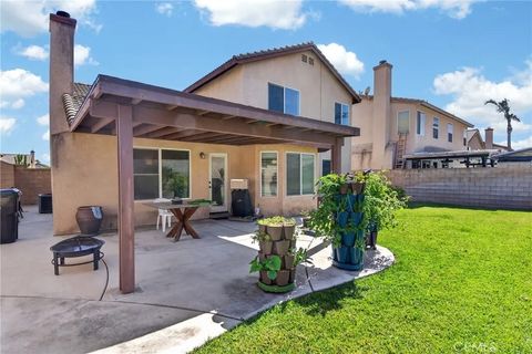 Tiny photo for 15370 Twinberry Court, Fontana, CA 92336 (MLS # IV26099155)