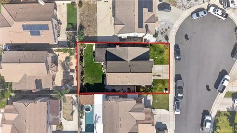 Tiny photo for 15370 Twinberry Court, Fontana, CA 92336 (MLS # IV26099155)