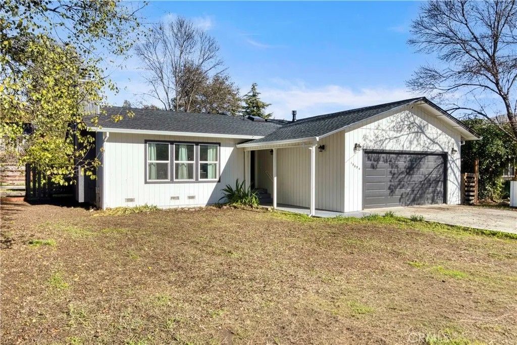 Photo of 19894 Mountain Meadows South Mdw, Hidden Valley Lake, CA 95467 (MLS # LC25266177)