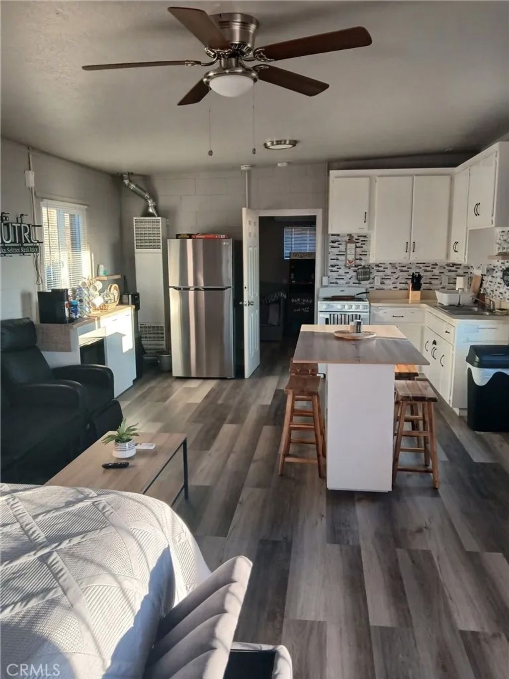 Photo of 21025 Medford Way, Apple Valley, CA 92308 (MLS # HD26087676)