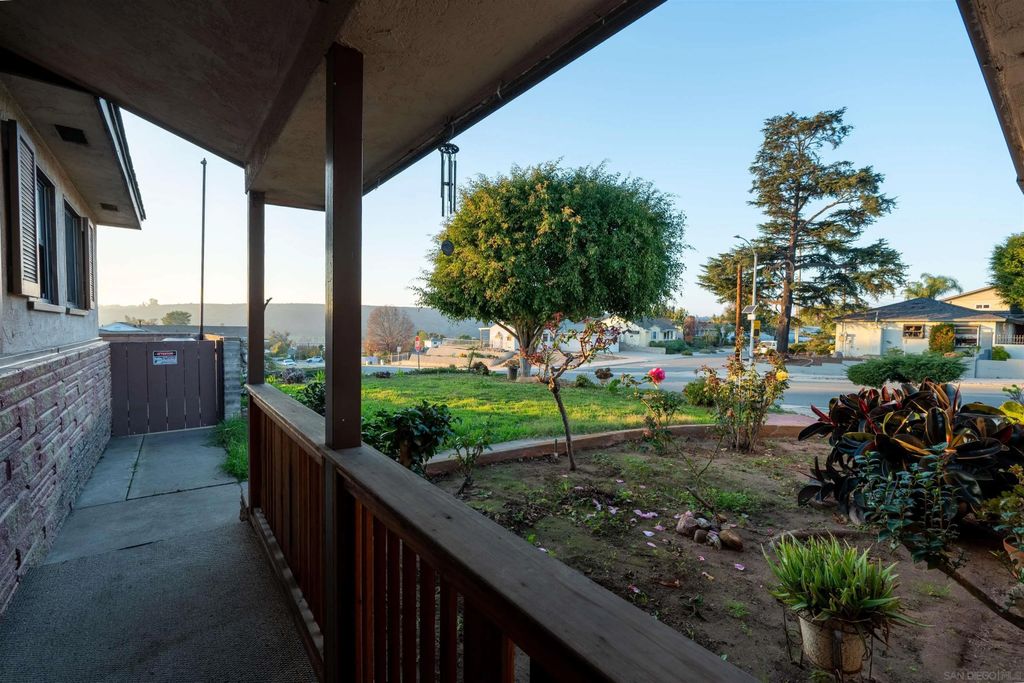 Photo of 4827 Greenbrier Ave, San Diego, CA 92120 (MLS # 250046072)