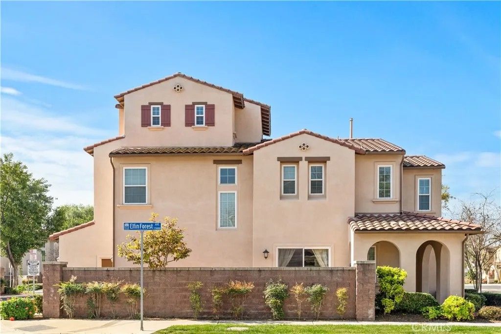 Photo of 15803 Flight Ave, Chino, CA 91708 (MLS # TR26050742)