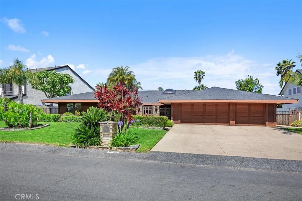 27121 Shenandoah Drive