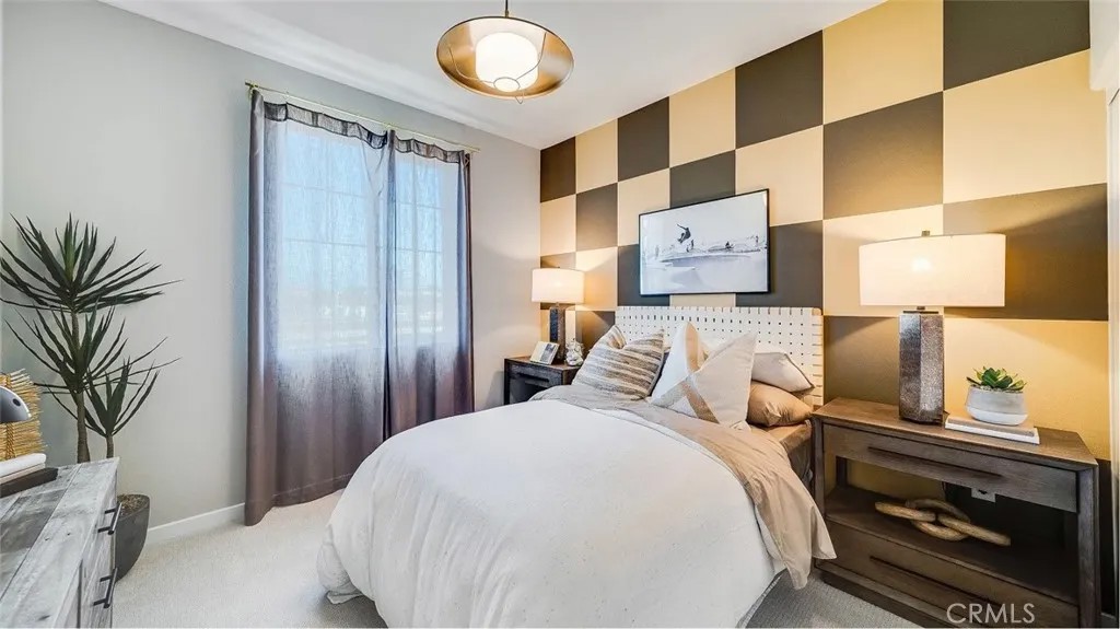 2593 Cloudview Privado