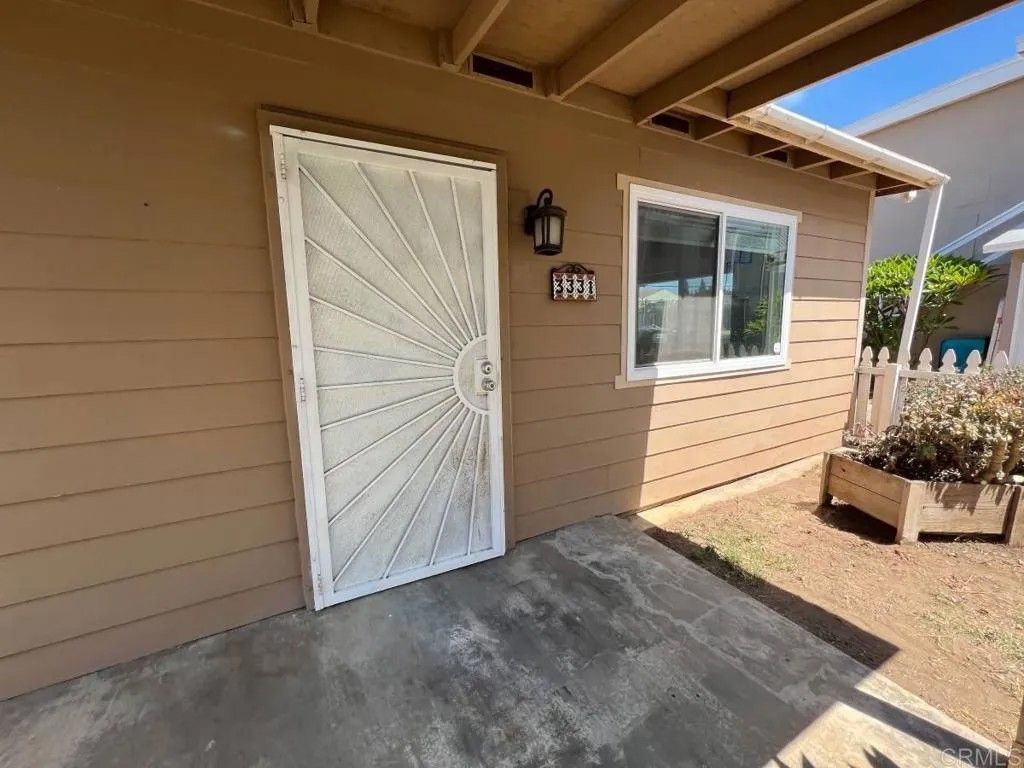 Photo of 3327 Tyler St, Carlsbad, CA 92008 (MLS # NDP2509039)