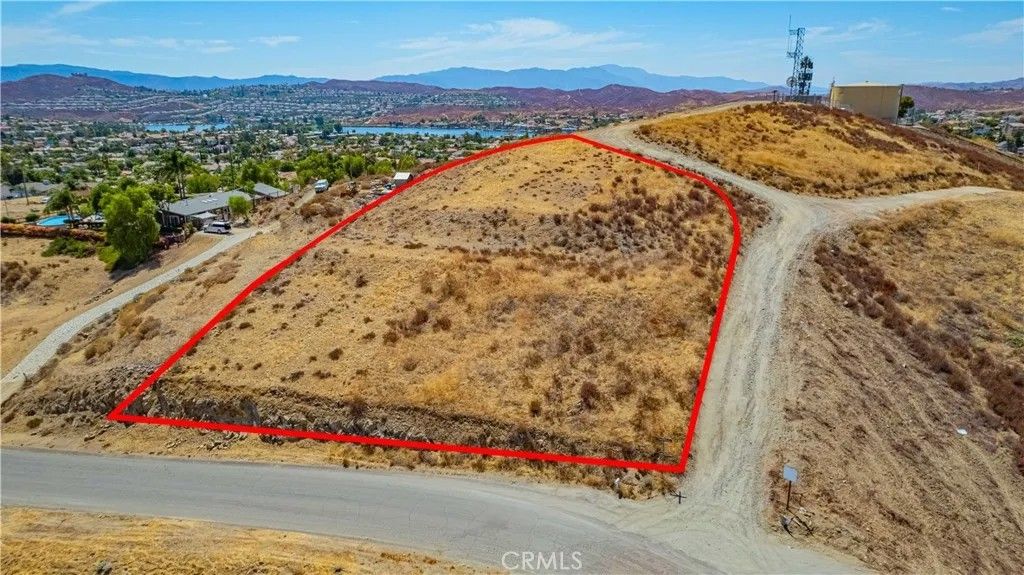 Photo of 0 Lot 28 Cross Hill, Menifee, CA 92587 (MLS # SW25224730)