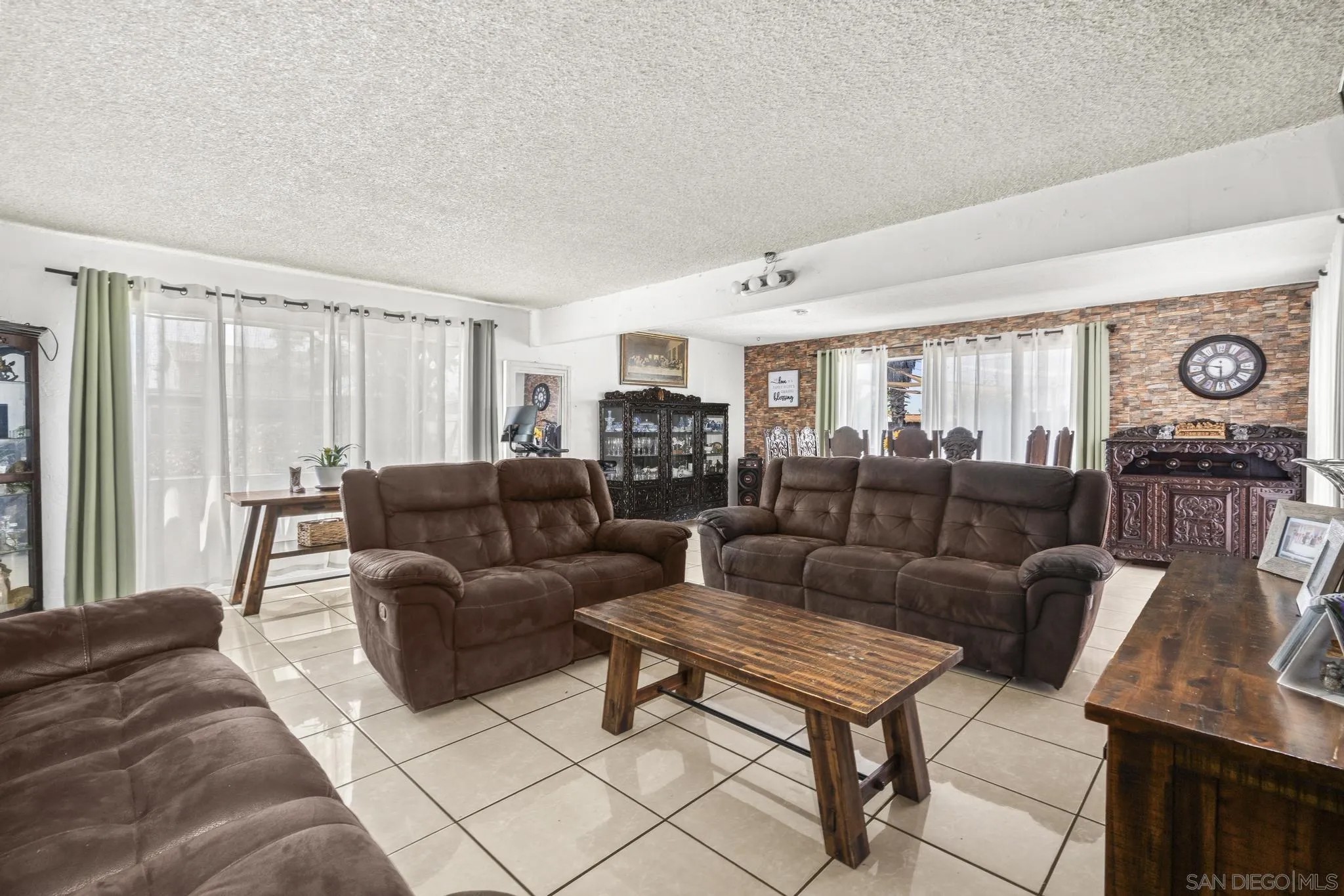 1650 Sycamore Dr