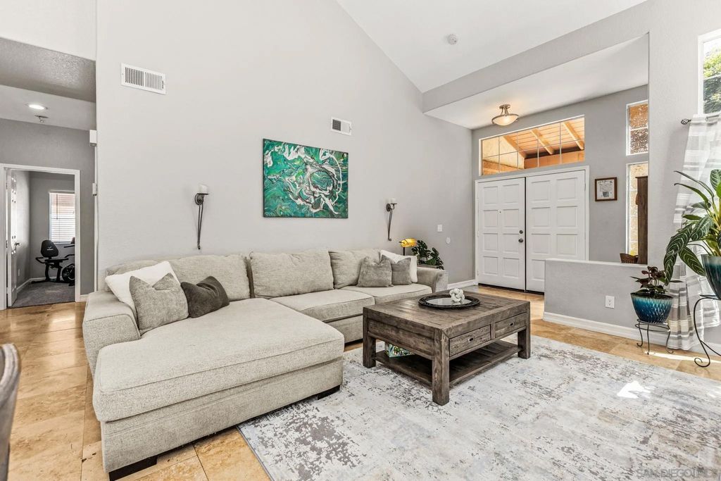 Photo of 1021 Museum Ct, Oceanside, CA 92057 (MLS # 260008348)