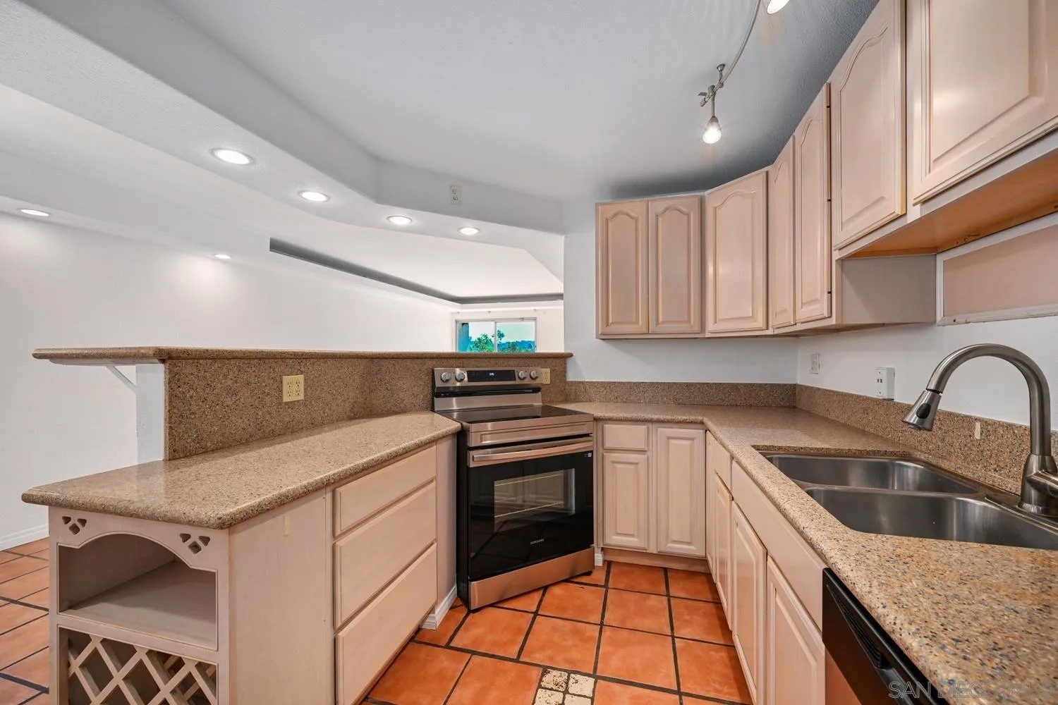 6255 Rancho Mission Rd 101