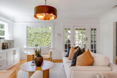 2819 A St San Diego CA 92102