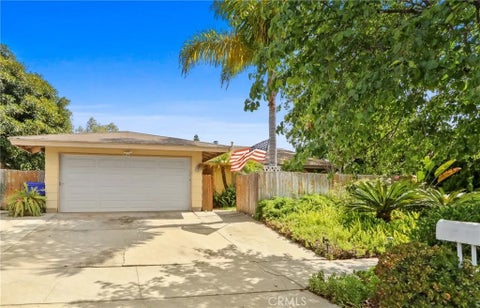 Photo of 3927 Bedford AVE, Oceanside, CA 92056 (MLS # IV26108512)