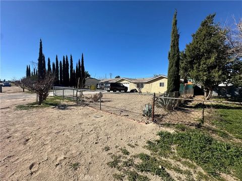 Tiny photo for 10070 Pyrite Ave, Hesperia, CA 92345 (MLS # HD26006934)