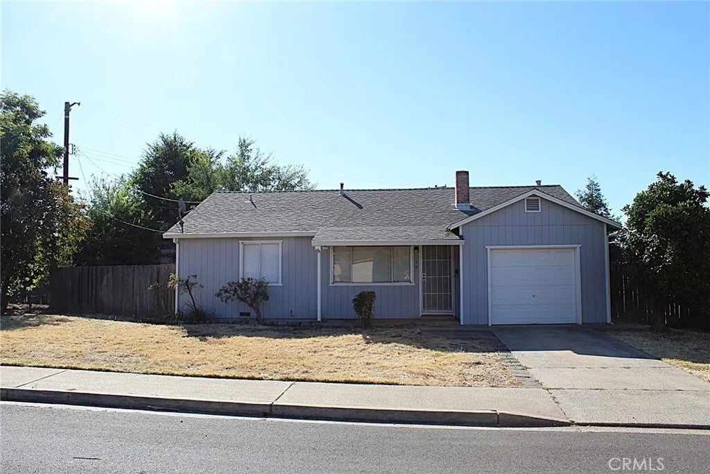 16 La Palma Drive
