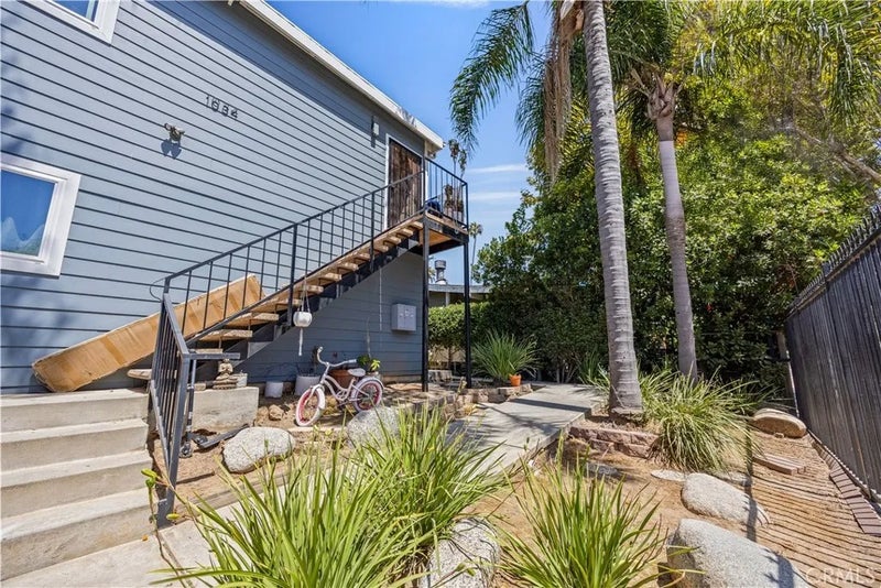 1034 Pleasantview