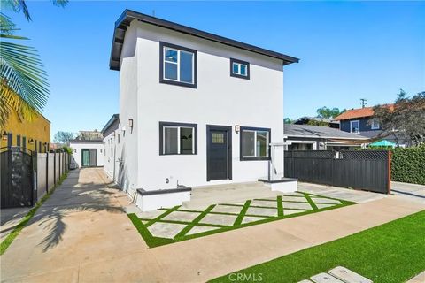Photo of 3519 E Colorado St, Long Beach, CA 90814 (MLS # DW26007222)