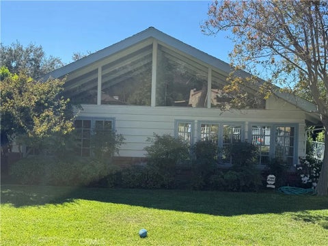 Photo of 440 Manzanita Avenue, Sierra Madre, CA 91024 (MLS # WS26219147)