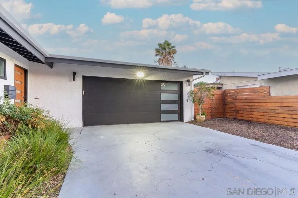 Photo of 4617 Monongahela St, San Diego, CA 92117 (MLS # 260002906)