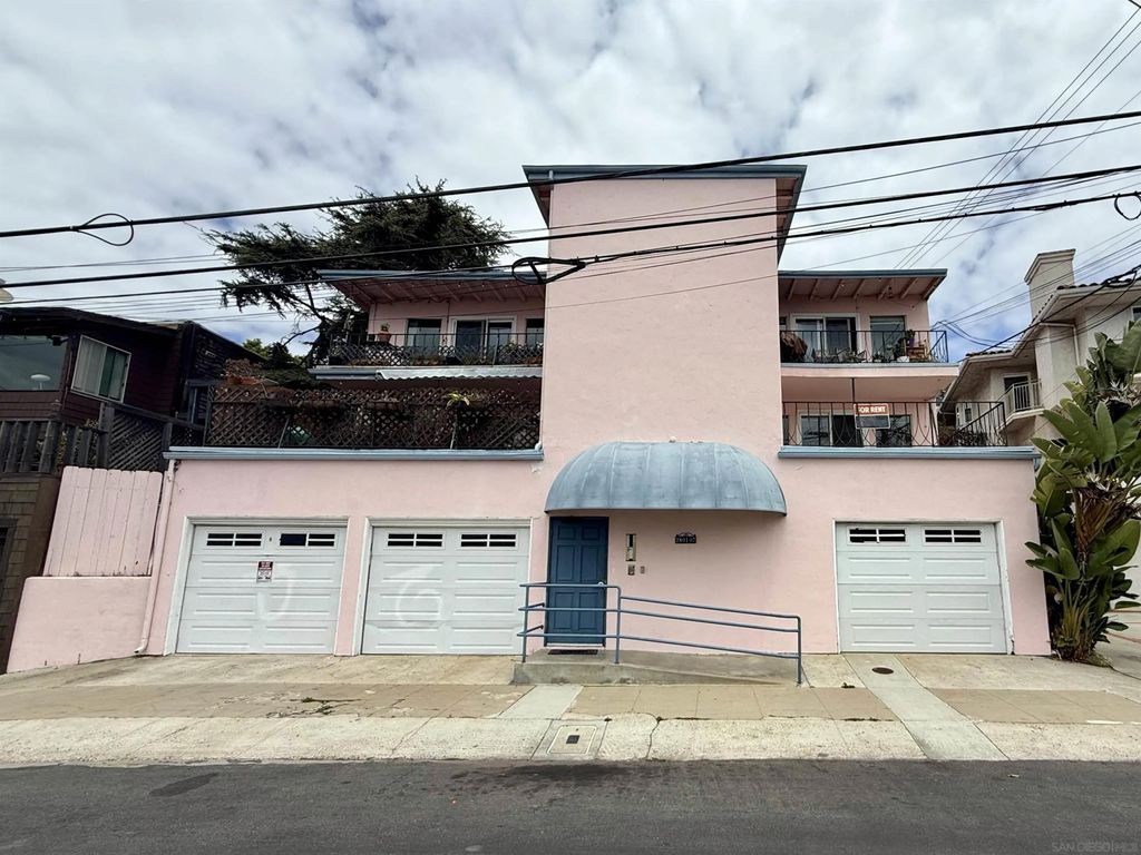 Photo of 2801-7 Columbia St, San Diego, CA 92103 (MLS # 260010068)