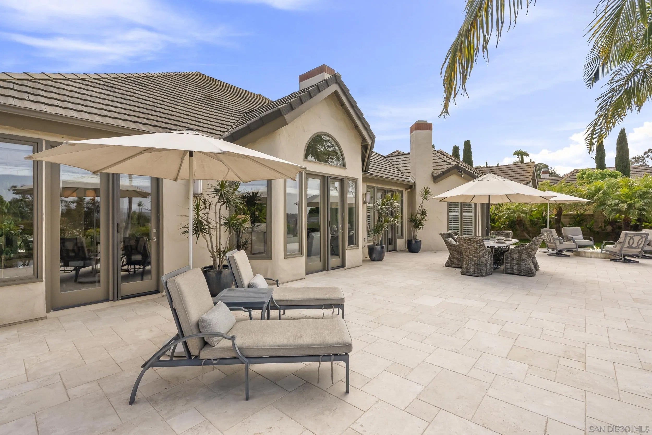 5130 Triple Crown Row