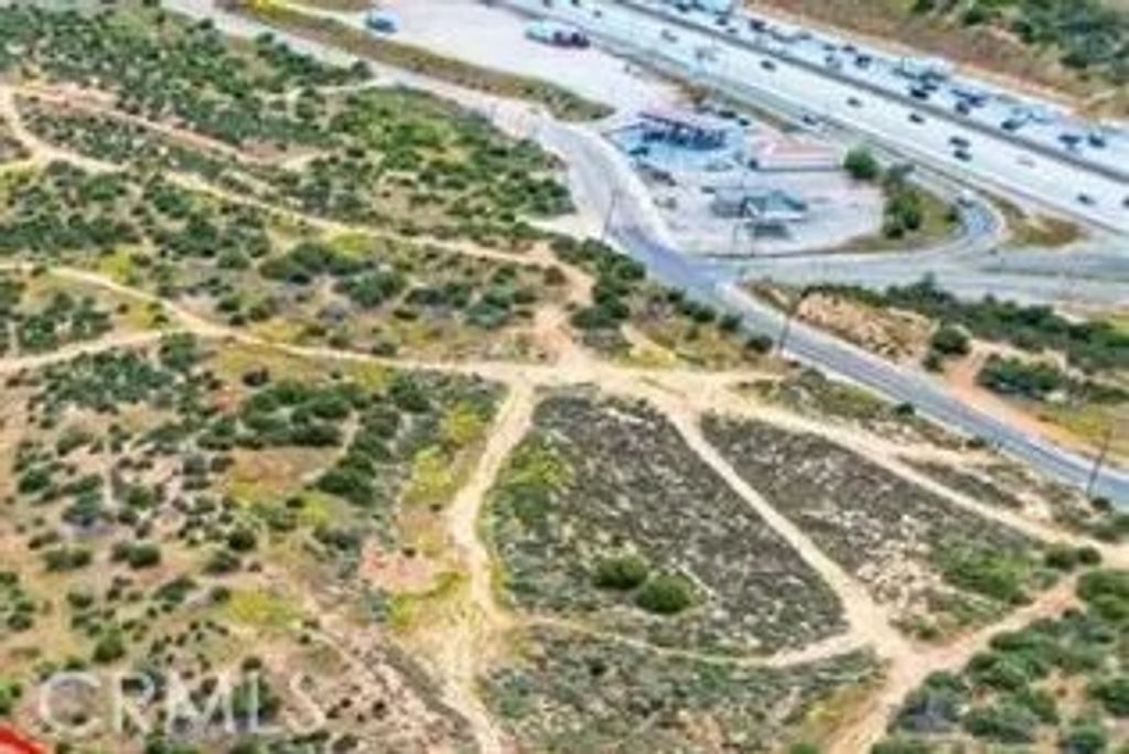 Photo of 0 Mariposa, Oak Hills, CA 92344 (MLS # HD26039786)