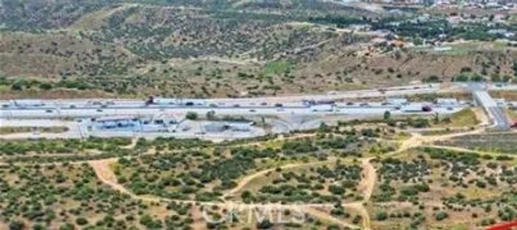 Photo of 0 Mariposa, Oak Hills, CA 92344 (MLS # HD26039786)