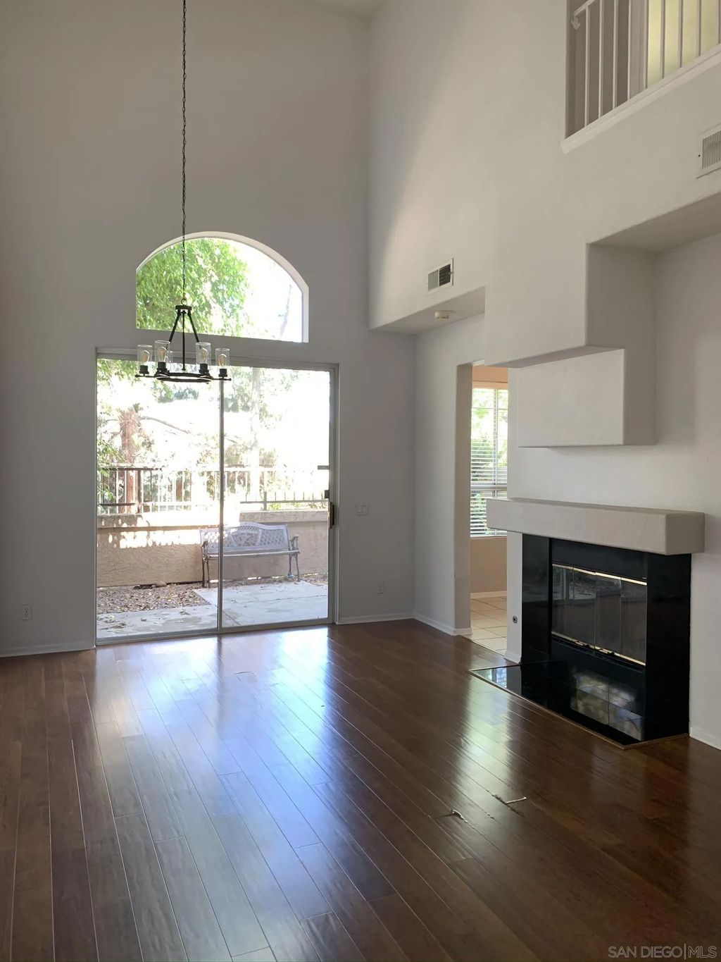 Photo of 3619 Ruette De Ville, San Diego, CA 92130 (MLS # 250044685)