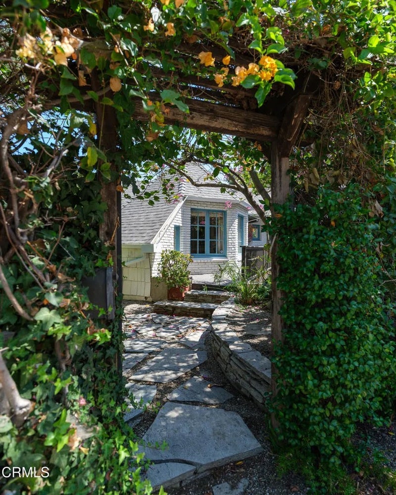 6271 Pine Crest Drive