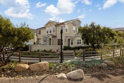 Tiny photo for 1257 Calle Datura #157, Chula Vista, CA 91913 (MLS # 250045134)