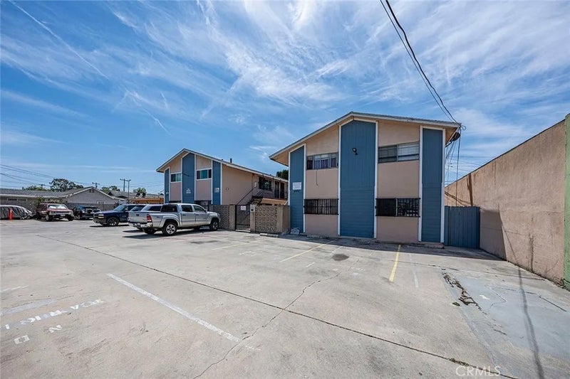 436 E Market