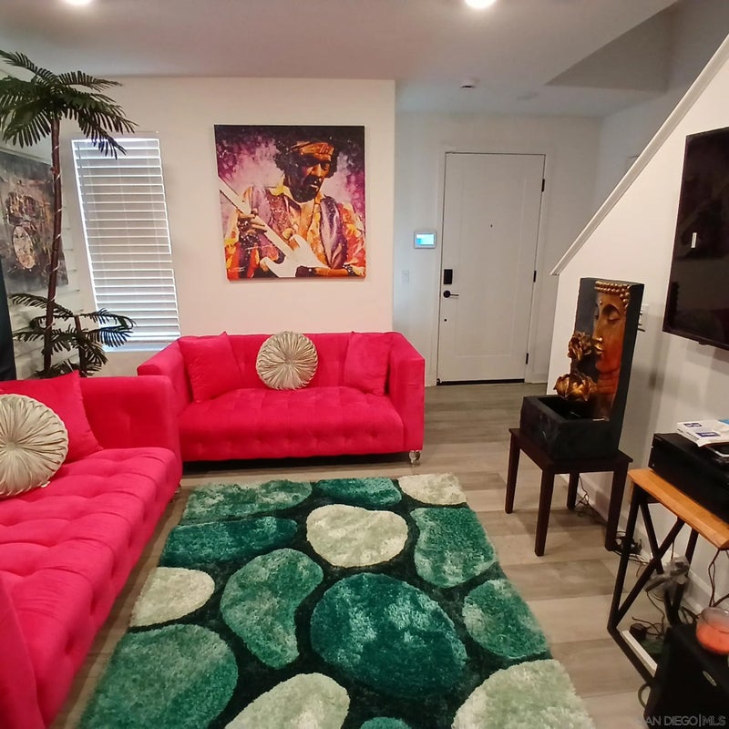 2430 Cascalote Loop