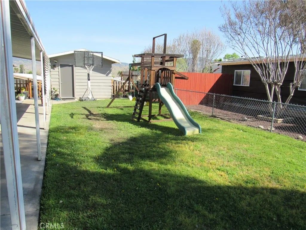 Photo of 43690 Elliot Court, Hemet, CA 92544 (MLS # SW26057029)