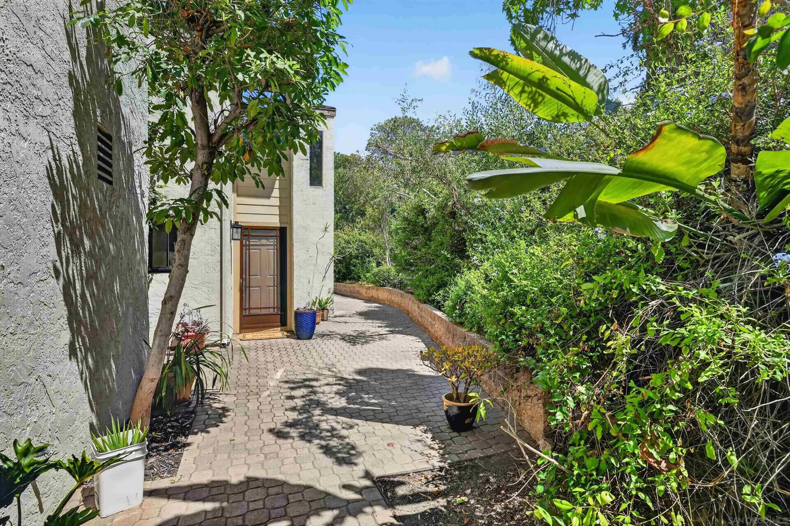 5790 MENORCA DR